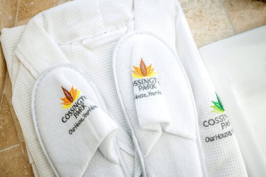 Cossington Park slippers & bathrobes