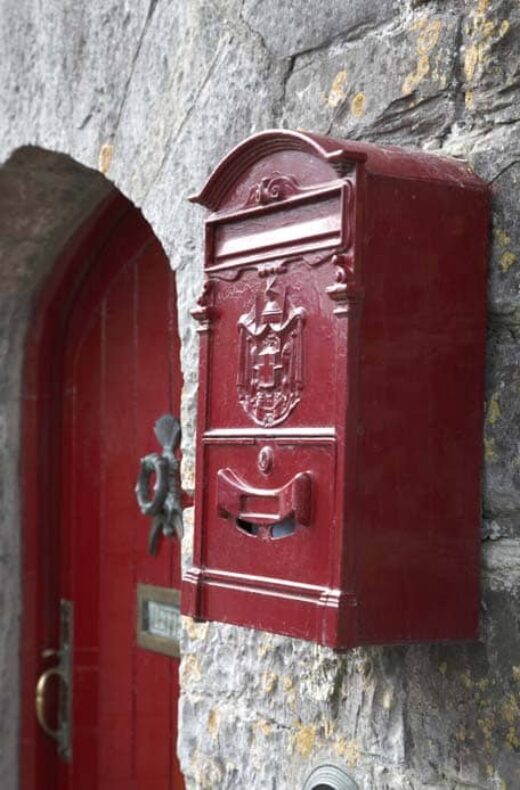 the old postbox